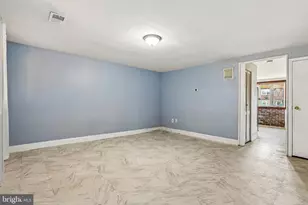 454 Bigley Ave, Baltimore, MD 21227 - Photo 9