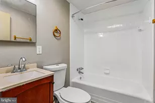 454 Bigley Ave, Baltimore, MD 21227 - Photo 19
