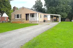 909 Chromine Rd, Reisterstown, MD 21136 - Photo 3
