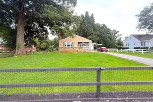 909 Chromine Rd, Reisterstown, MD 21136 - Photo 1