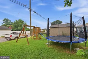 1742 Leslie Rd, Dundalk, MD 21222 - Photo 37