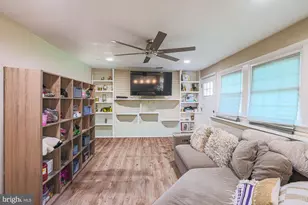 1024 Kenilworth Dr, Towson, MD 21204 - Photo 21