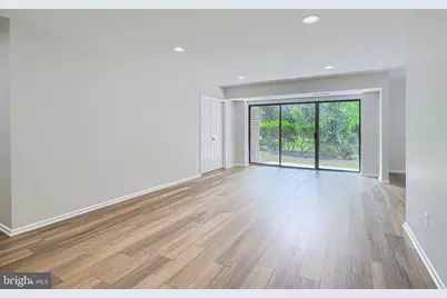 7 Slade Avenue #119, Baltimore, MD 21208 - Photo 11