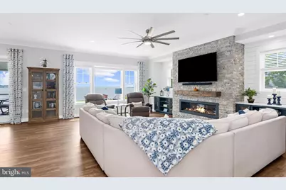 7429 Bay Front Road, Sparrows Point, MD 21219 - Photo 15