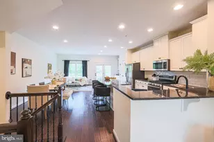 4325 Adkisson Ln, Owings Mills, MD 21117 - Photo 9