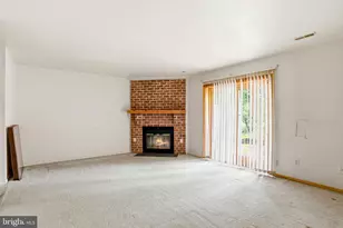 28 Valley Crossing Cir, Cockeysville, MD 21030 - Photo 13