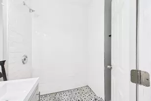 300 W Chesapeake Ave, Towson, MD 21204 - Photo 7
