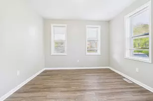 300 W Chesapeake Ave, Towson, MD 21204 - Photo 3