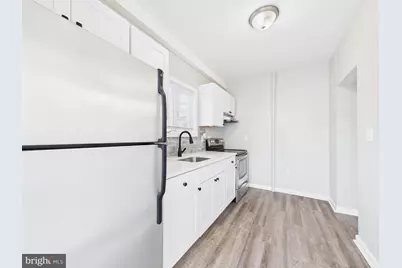 300 W Chesapeake Avenue #1, Towson, MD 21204 - Photo 15