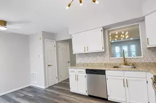 13 Ingate Terrace, Baltimore, MD 21227 - Photo 9