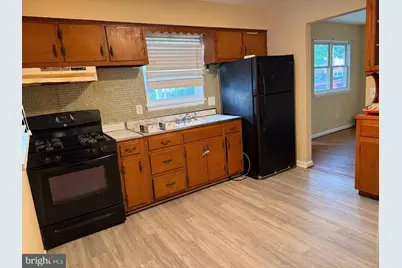 1127 Daniels Avenue, Gwynn Oak, MD 21207 - Photo 5