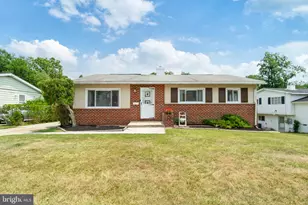 6812 Fox Meadow Rd, Baltimore, MD 21207 - Photo 1