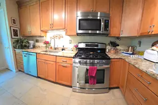 9226 James Howard Ln, Baltimore, MD 21208 - Photo 5