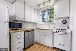 1903 Old Court Rd, Baltimore, MD 21204 - Photo 21