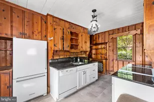 11520 Manor Rd, Glen Arm, MD 21057 - Photo 15