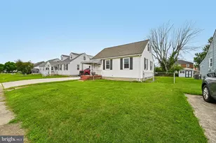 6820 Bessemer Ave, Dundalk, MD 21222 - Photo 3