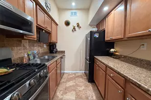 1 Suntop Ct, Baltimore, MD 21209 - Photo 5