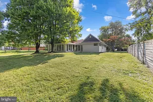 7900 Ivy Ln, Pikesville, MD 21208 - Photo 29