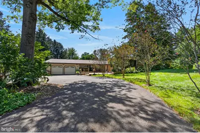 17 Ivy Hill Court, Cockeysville, MD 21030 - Photo 3