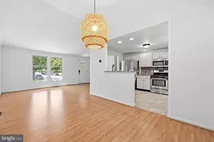 9 Three Willows Ct, Baltimore, MD 21228 - Photo 9