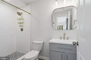 405 S Taylor Ave, Essex, MD 21221 - Photo 17