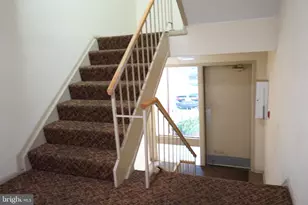 9 Suntop Ct, Baltimore, MD 21209 - Photo 15