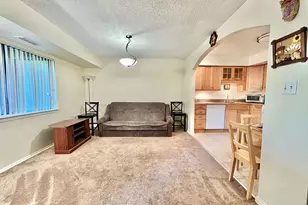 9 Suntop Ct, Baltimore, MD 21209 - Photo 5