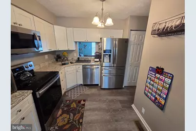 228 Oak Leaf, Halethorpe, MD 21227 - Photo 13