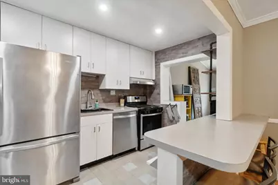 705 Eastshire Drive, Catonsville, MD 21228 - Photo 13
