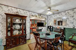 3404 Cornwall Rd, Baltimore, MD 21222 - Photo 7