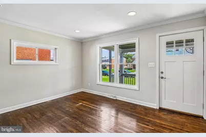 8022 Wallace, Baltimore, MD 21222 - Photo 11