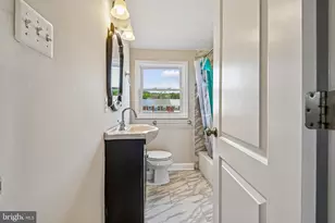 8022 Wallace, Baltimore, MD 21222 - Photo 13