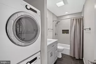 1 Smeton, Towson, MD 21204 - Photo 17