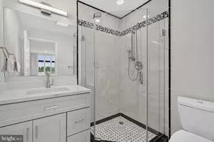 1 Smeton, Towson, MD 21204 - Photo 19