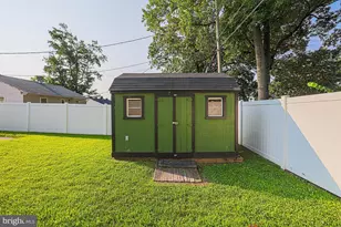 122 Alcock Rd, Baltimore, MD 21221 - Photo 25