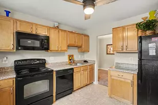 12 Juliet Ln, Baltimore, MD 21236 - Photo 9