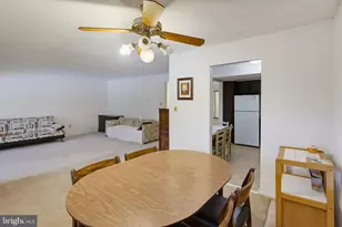 13 Suntop Ct, Baltimore, MD 21209 - Photo 11