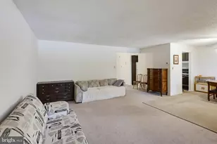 13 Suntop Ct, Baltimore, MD 21209 - Photo 7