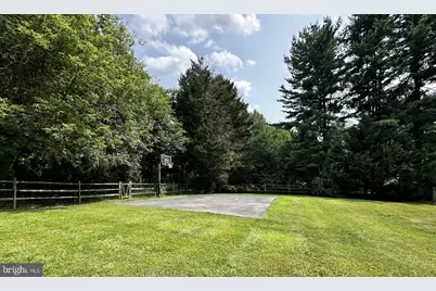 11 Valley Glen Court, Reisterstown, MD 21136 - Photo 9