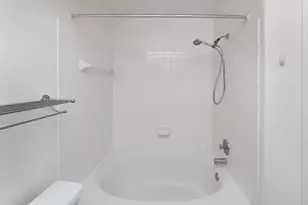 6832 Hayley Ridge Way, Baltimore, MD 21209 - Photo 17