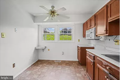 8 Slate Mills Court, Catonsville, MD 21228 - Photo 9