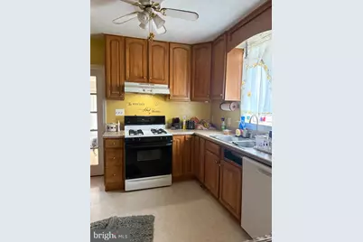 21 Glenmore Avenue, Baltimore, MD 21206 - Photo 5