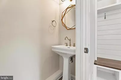 6621 Loch Hill Road, Baltimore, MD 21239 - Photo 15