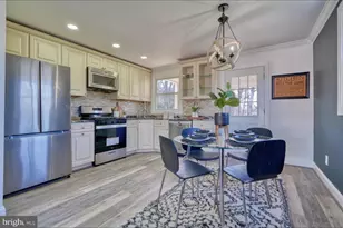 701 Platinum Ave, Essex, MD 21221 - Photo 7