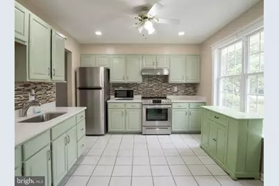 258 Green Fern Way, Halethorpe, MD 21227 - Photo 3