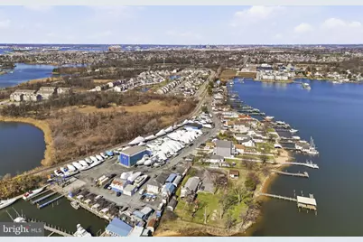 8529 Stansbury Lake Drive, Baltimore, MD 21222 - Photo 35