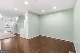 8529 Stansbury Lake Dr, Baltimore, MD 21222 - Photo 9