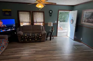 3633 Dahlia Ln, Middle River, MD 21220 - Photo 3