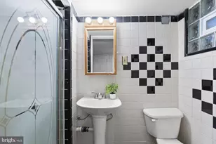 106 Cherrydell Rd, Baltimore, MD 21228 - Photo 33