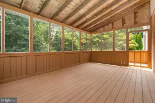1023 Breezewick Rd, Towson, MD 21286 - Photo 17